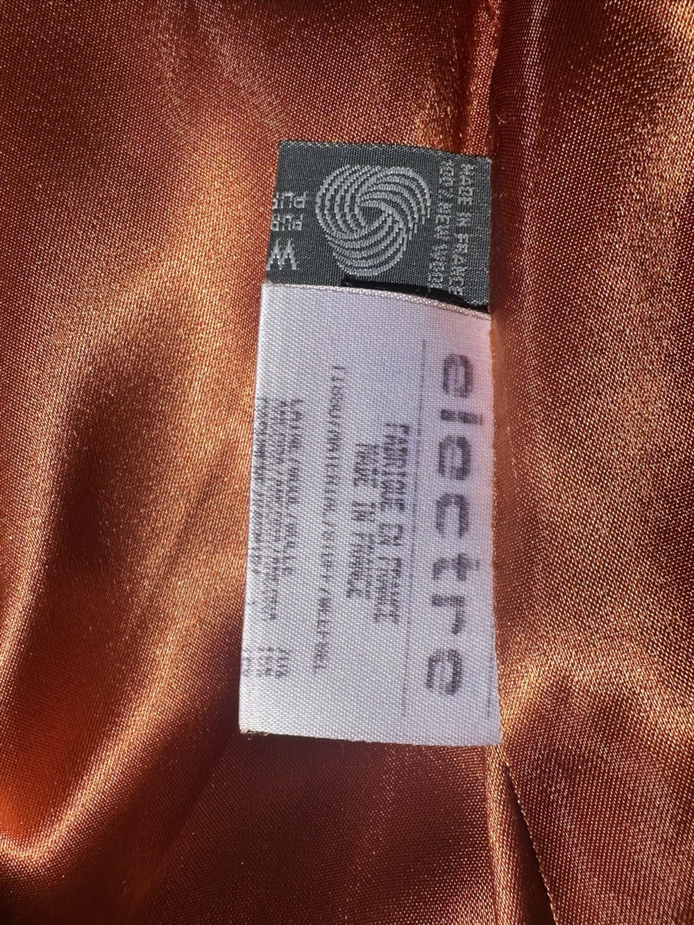 Electre Vintage French Tan Wool Women's Coat with Black Velvet Collar, M-L - Picture 13 of 16